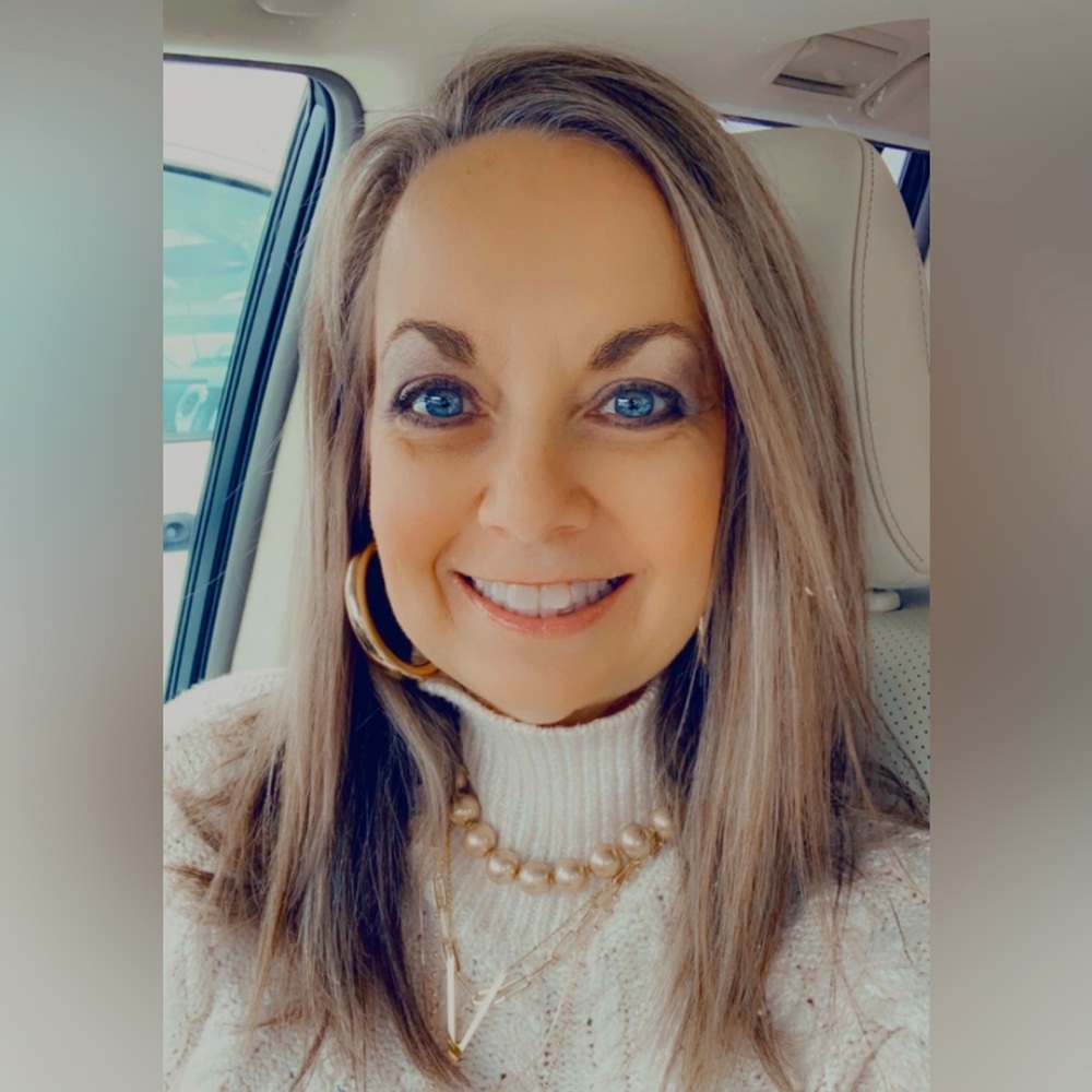 Meet your Posher, Veronica